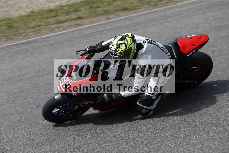 /10 20.04.2026  Pluess Moto Sport ADR/Freies Fahren/68